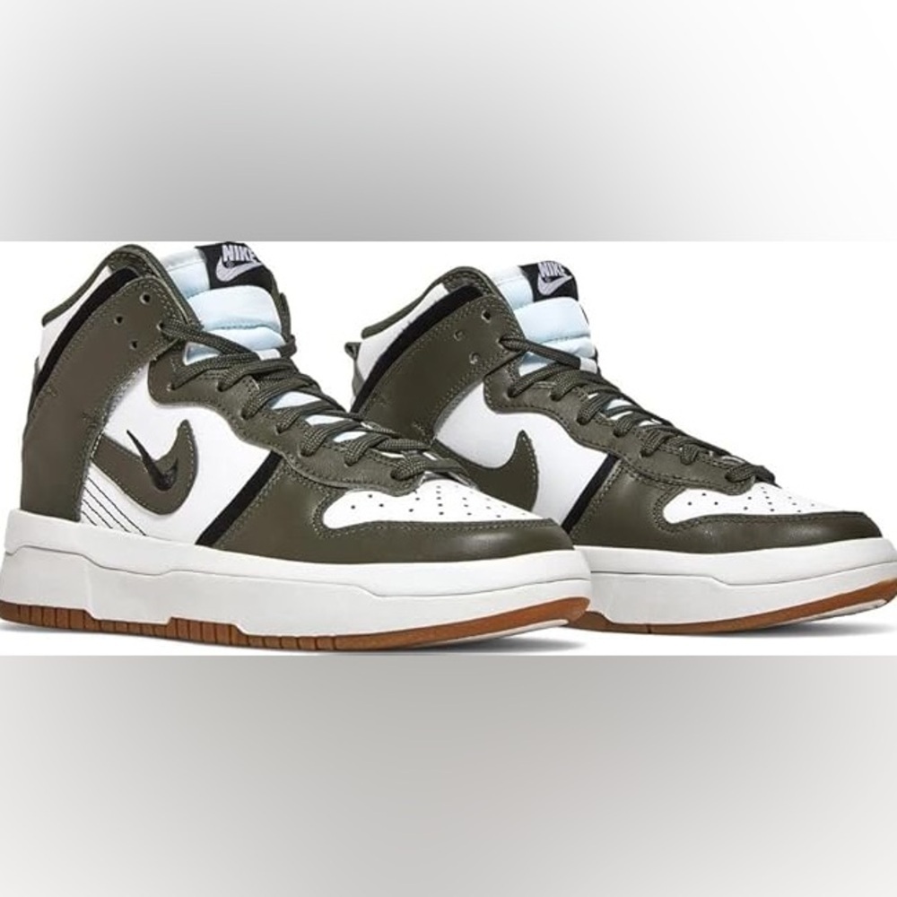 - Sz 9 men , 10.5 Nike Women's Dunk High Up